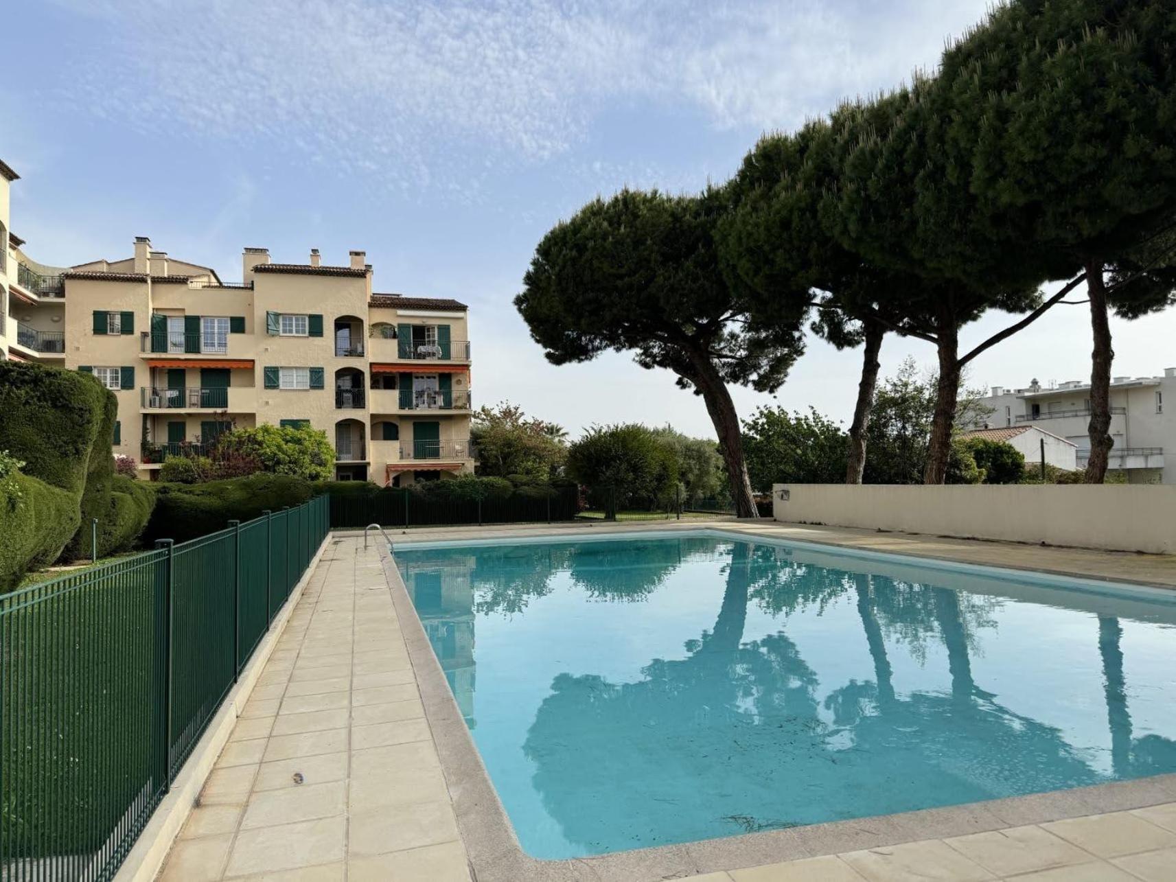Apartamento Superb In Provenzal With Pool *